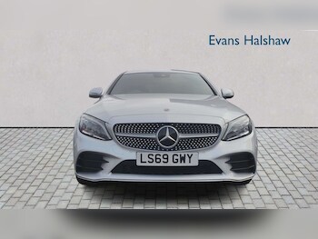 Used Mercedes-Benz C Class 2019 for sale - 77858743: Photo