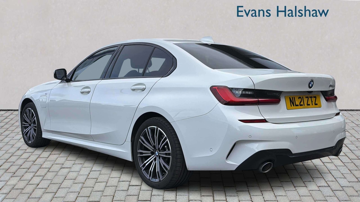 Used BMW 3 Series 2021 for sale - 77858442: Photo 3