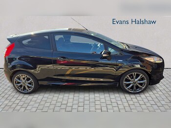 Used Ford Fiesta 2017 for sale - 78551139: Photo