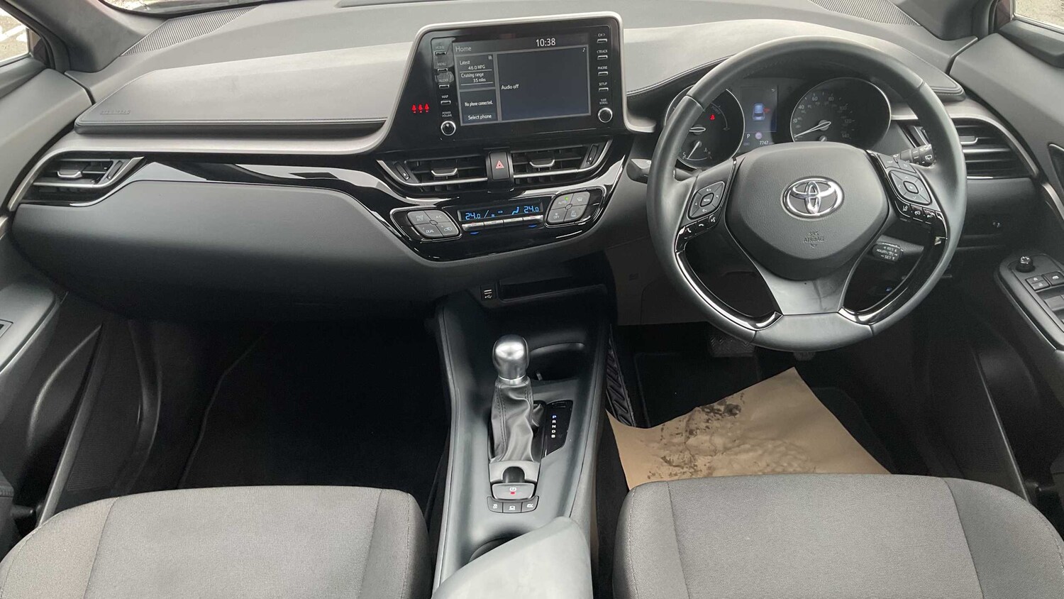 Used Toyota C-HR 2023 for sale - 78052382: Photo 12