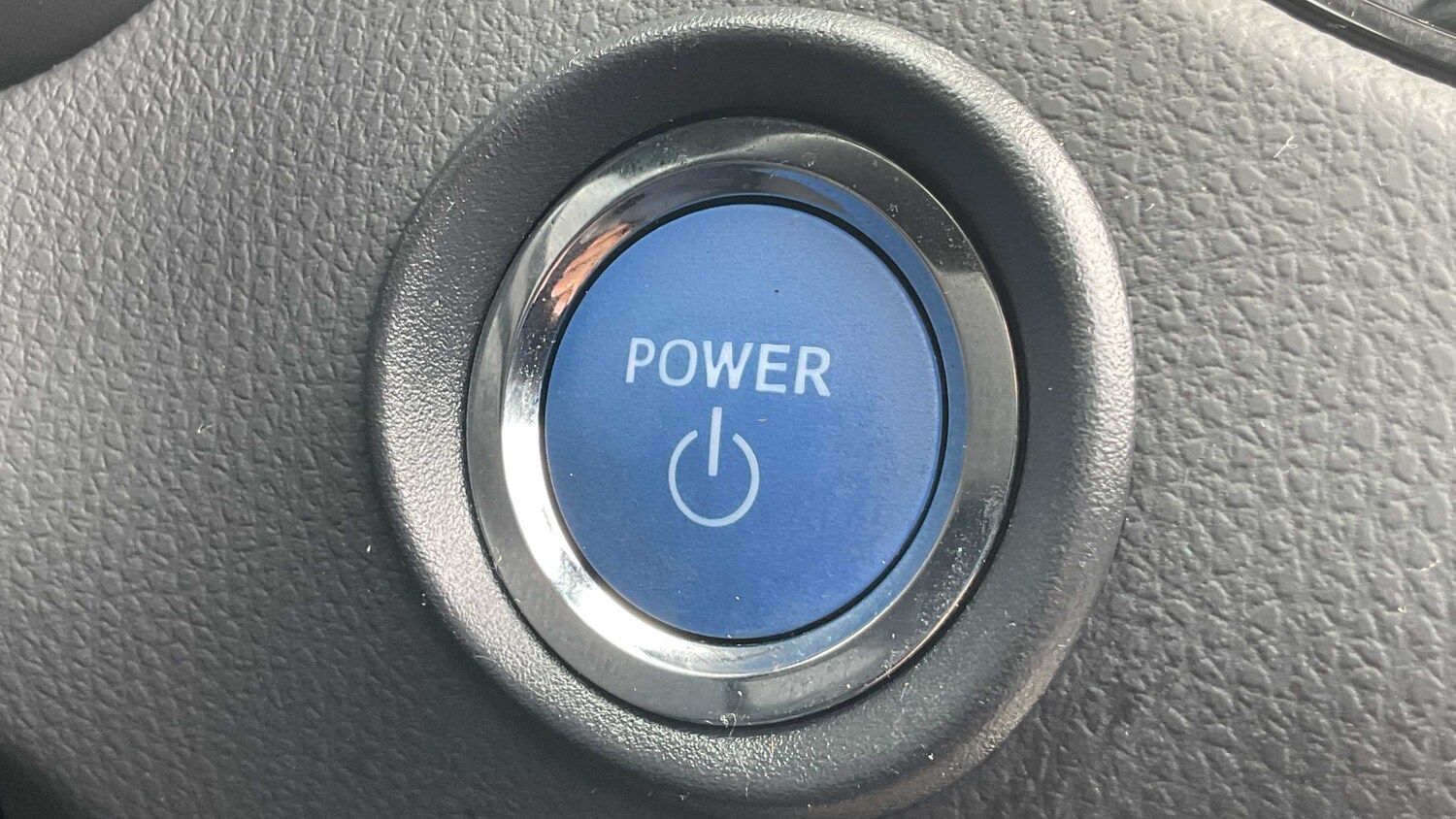 Used Toyota C-HR 2023 for sale - 78052382: Photo 17