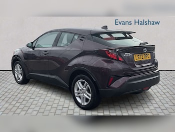 Used Toyota C-HR 2023 for sale - 78052382: Photo