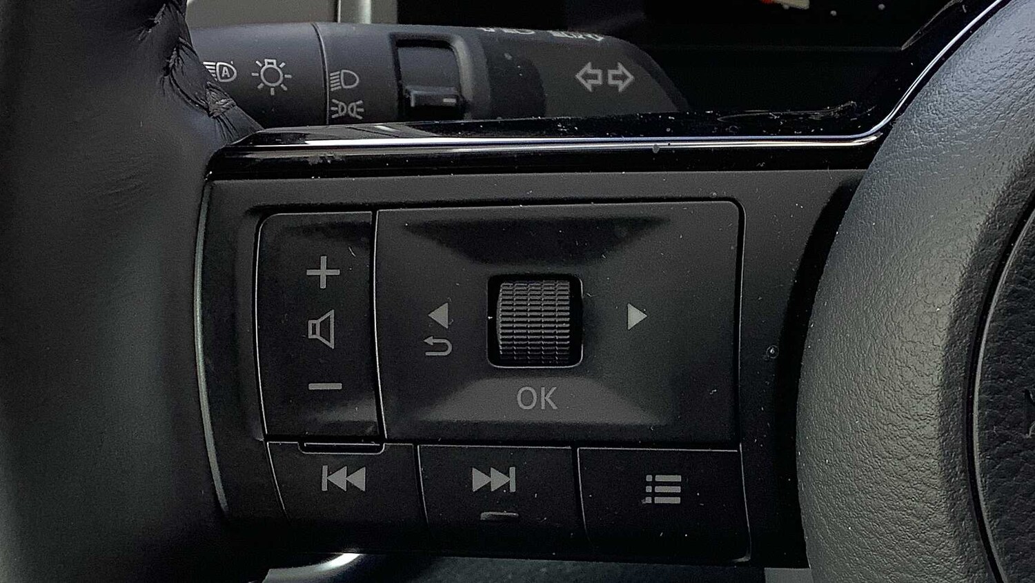 Used Nissan Qashqai for sale - 77858028: Photo 30