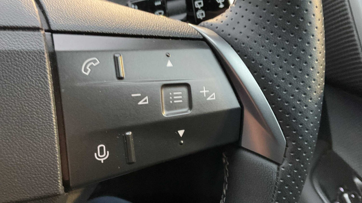 Used Vauxhall Grandland for sale - 77860519: Photo 16