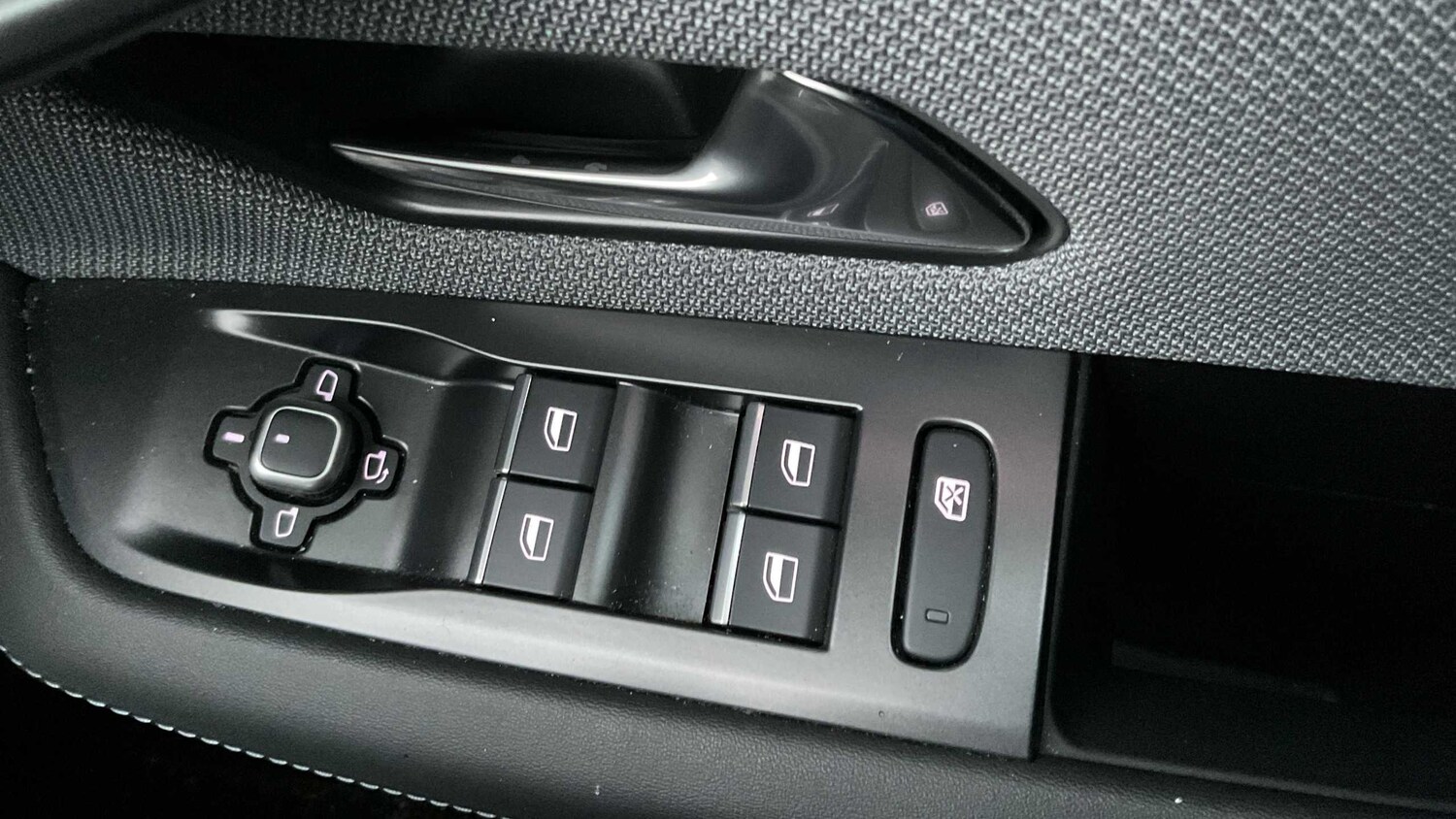 Used Vauxhall Grandland for sale - 77860519: Photo 17