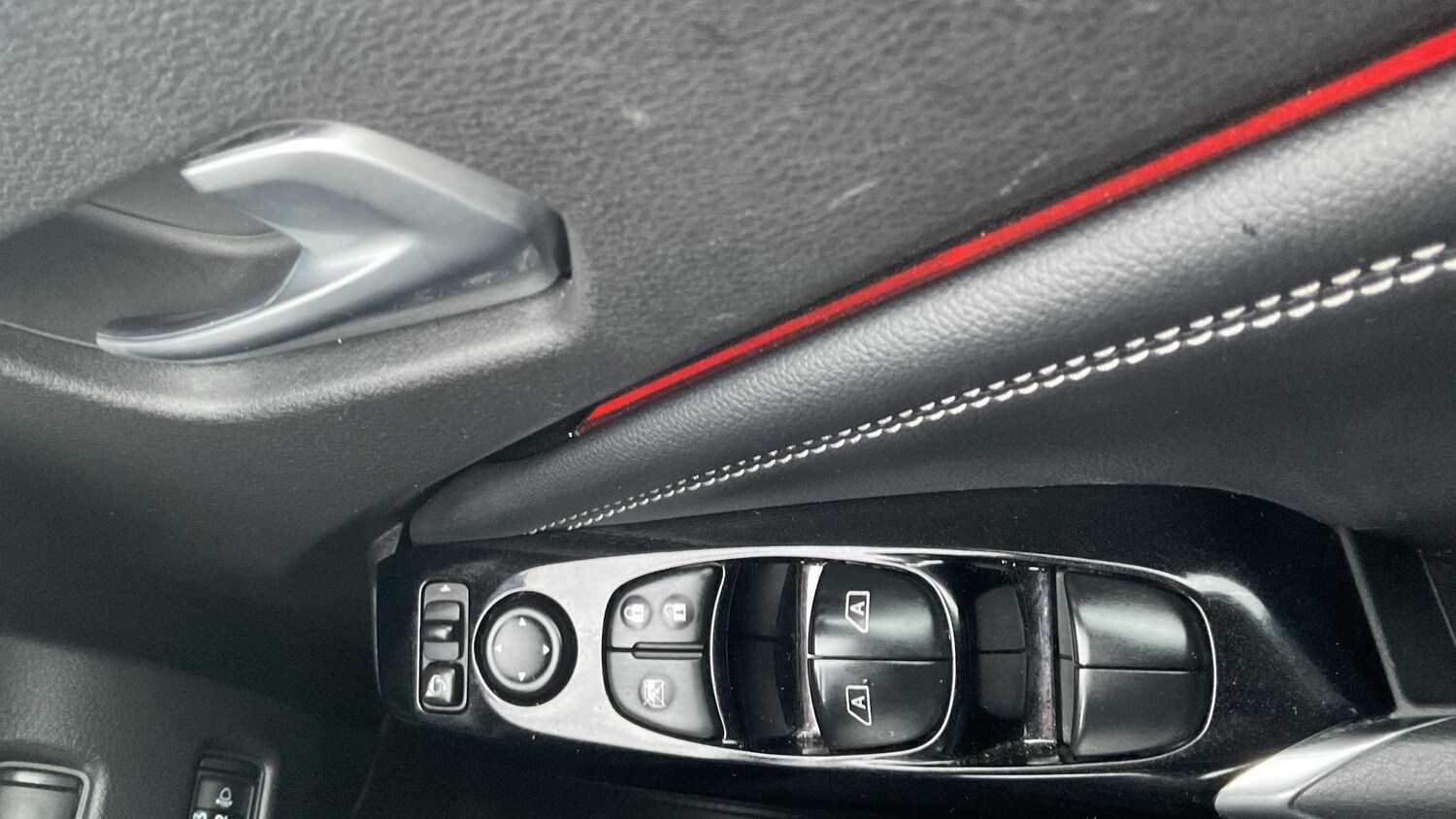 Used Nissan Juke for sale - 77857336: Photo 18