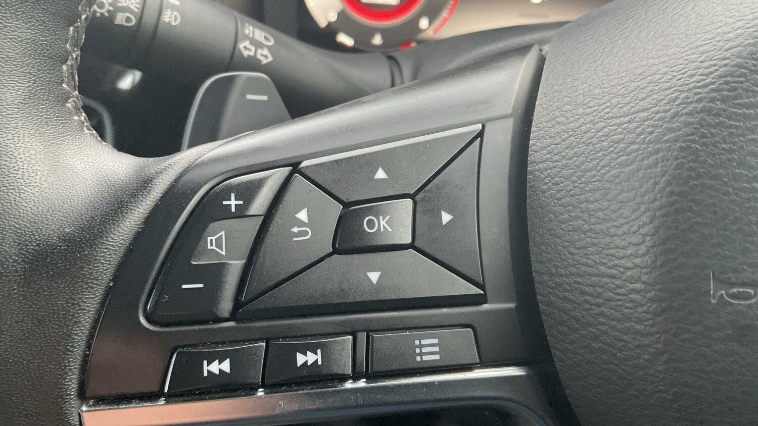 Used Nissan Juke for sale - 77857336: Photo 19