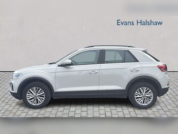 Used Volkswagen T-Roc 2023 for sale - 78551088: Photo