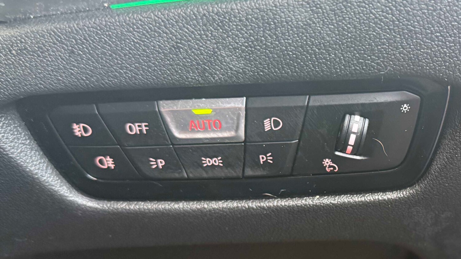 Used BMW 3 Series 2020 for sale - 77856418: Photo 18