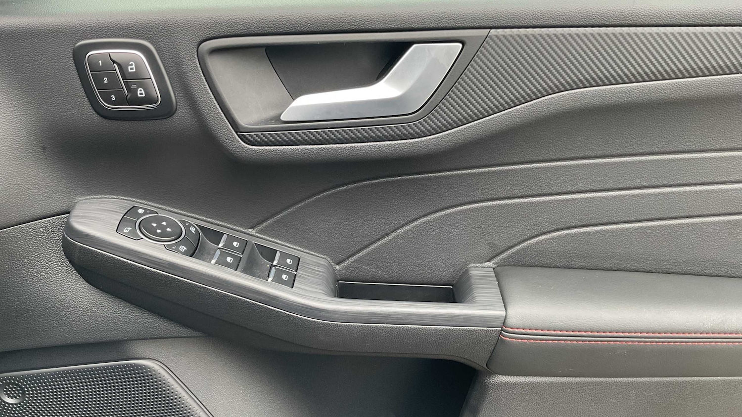 Used Ford Kuga 2025 for sale - 78090117: Photo 11