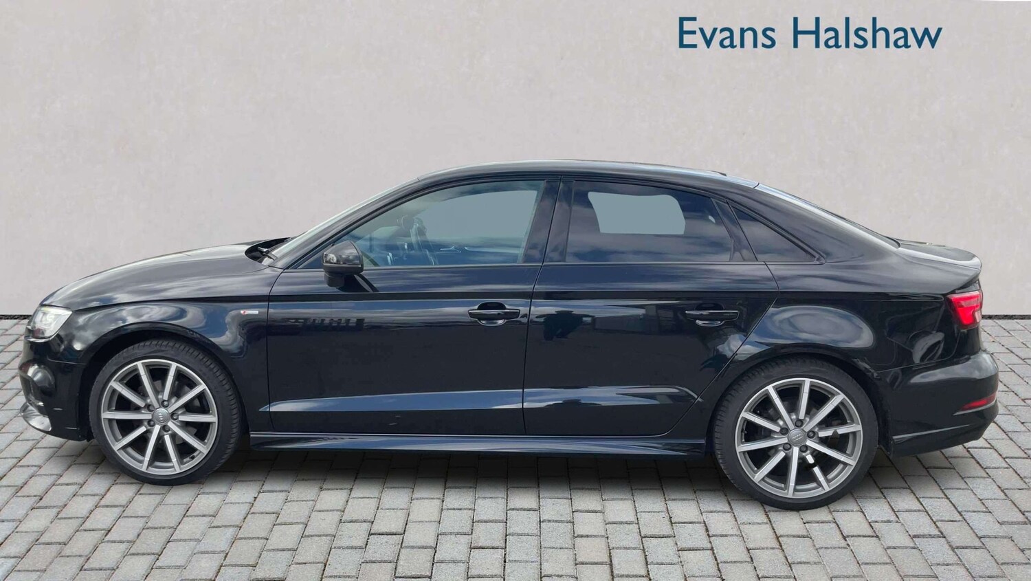 Used Audi A3 2018 for sale - 77856613: Photo 8
