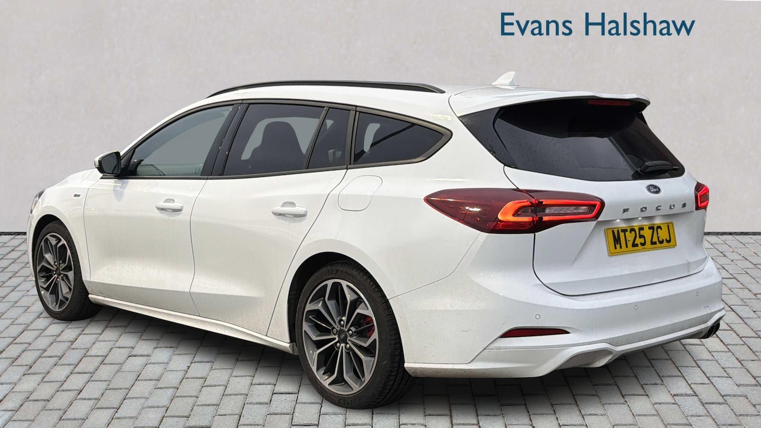 Used Ford Focus for sale - 77862444: Photo 3