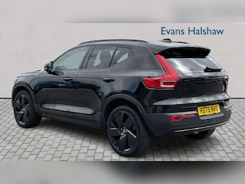 Used Volvo XC40 2025 for sale - 79319651: Photo