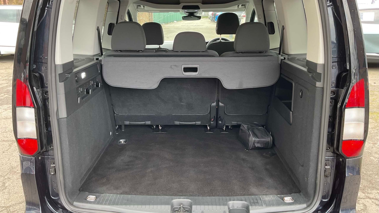 Used Ford Tourneo Connect 2022 for sale - 77960856: Photo 8