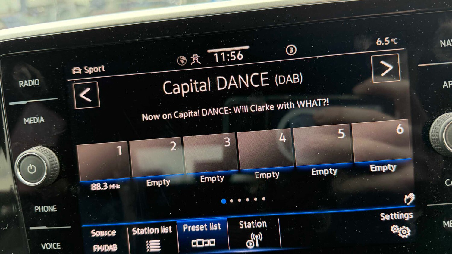 Used Volkswagen T-Roc for sale - 77861767: Photo 19