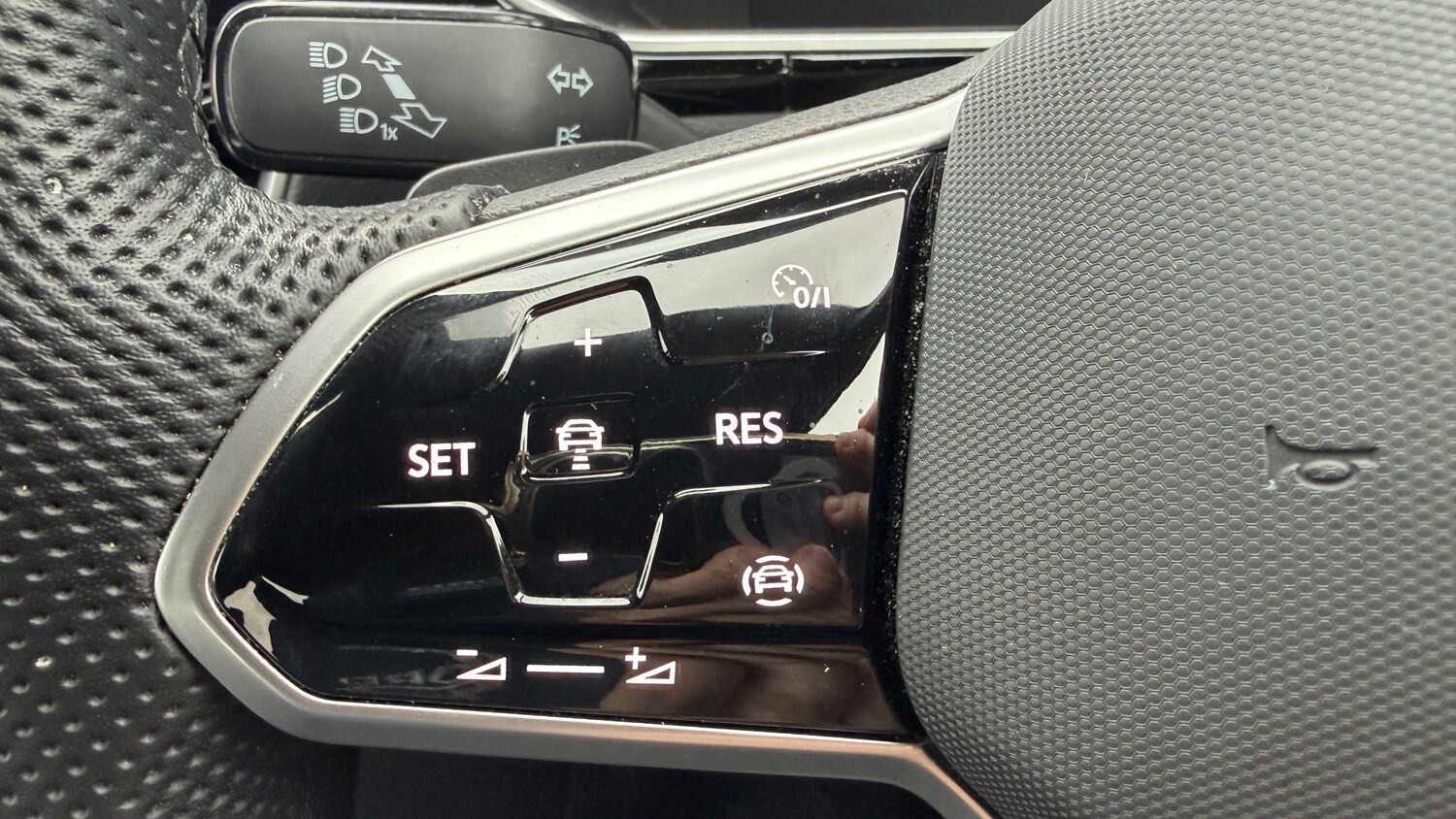 Used Volkswagen T-Roc for sale - 77861767: Photo 22