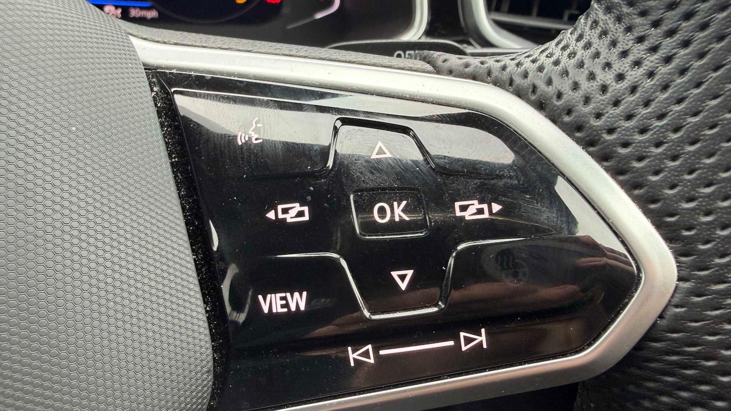 Used Volkswagen T-Roc for sale - 77861767: Photo 23