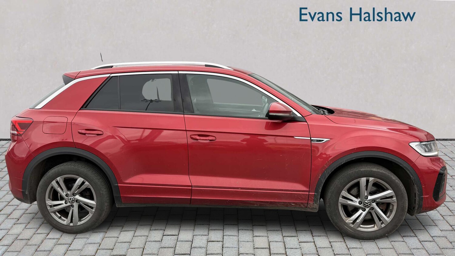 Used Volkswagen T-Roc for sale - 77861767: Photo 7