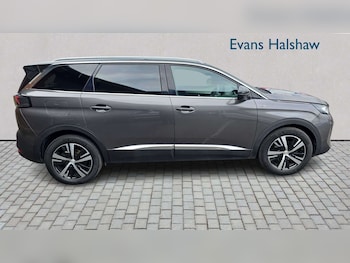 Used Peugeot 5008 2023 for sale - 78754844: Photo