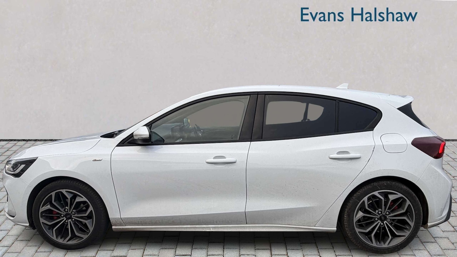 Used Ford Focus 2025 for sale - 77857044: Photo 4