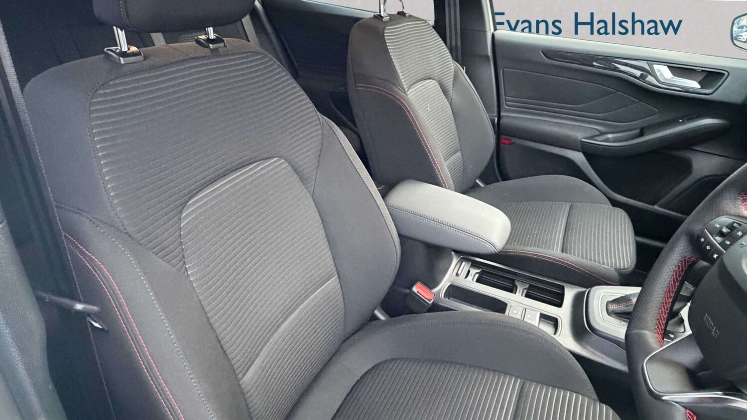 Used Ford Focus 2025 for sale - 77857044: Photo 6