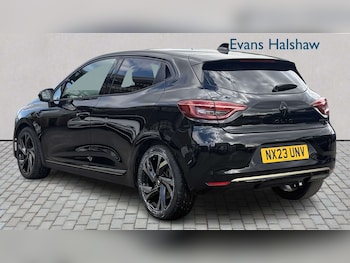 Used Renault Clio 2023 for sale - 78902872: Photo