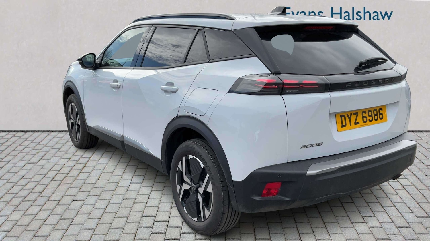 Used Peugeot 2008 2025 for sale - 77996121: Photo 7