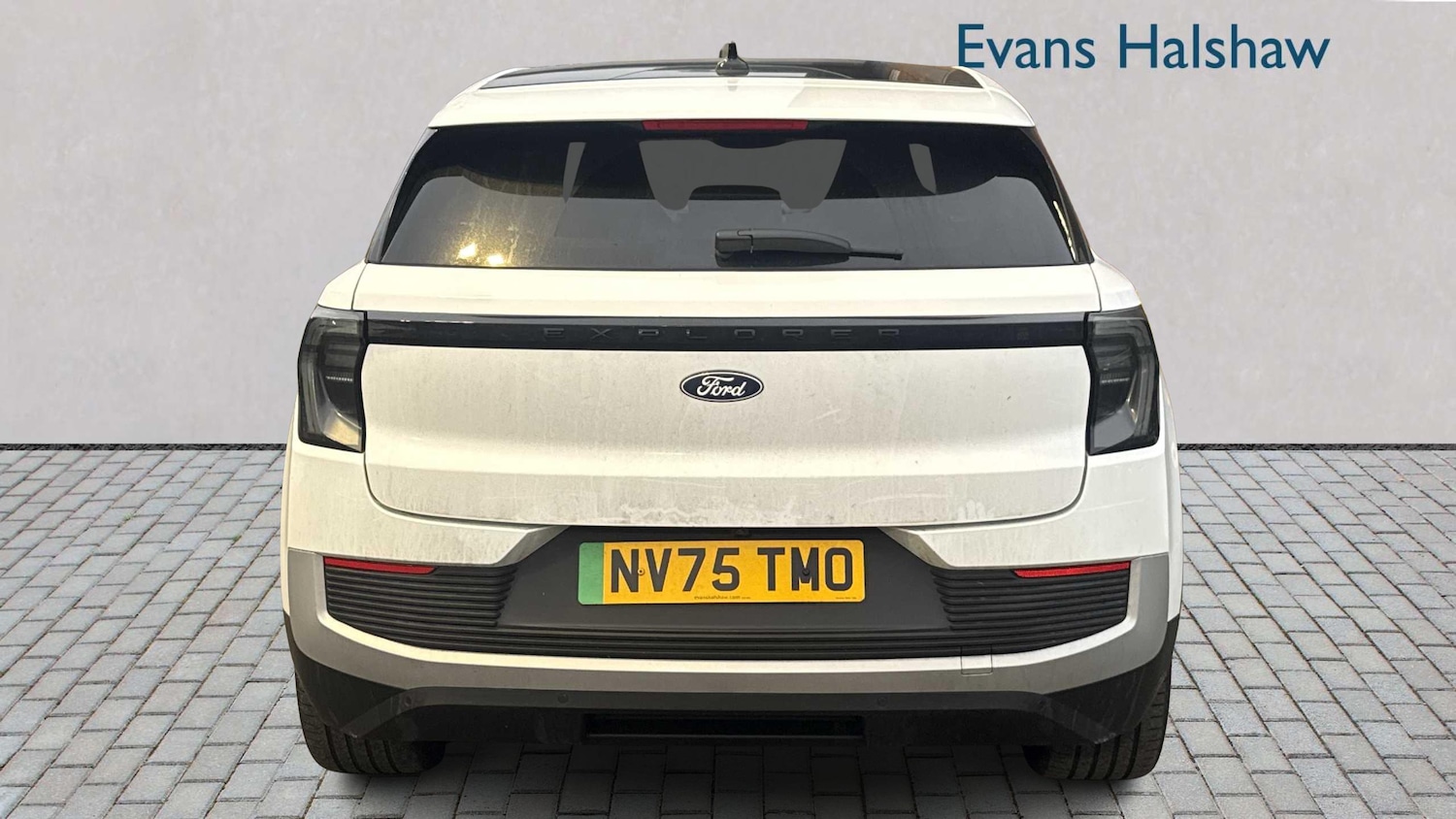 Used Ford Explorer 2025 for sale - 77861935: Photo 2