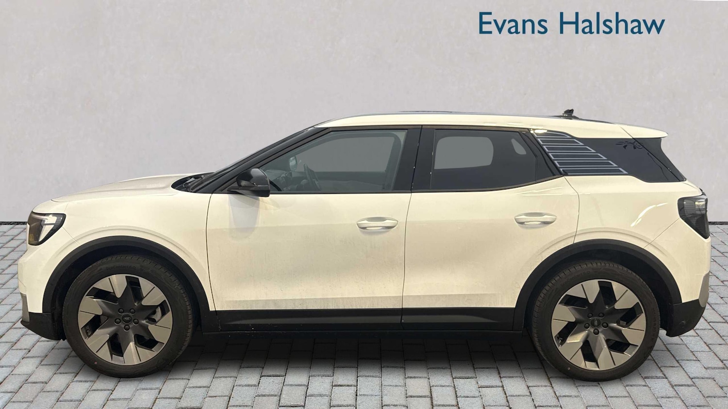 Used Ford Explorer 2025 for sale - 77861935: Photo 4