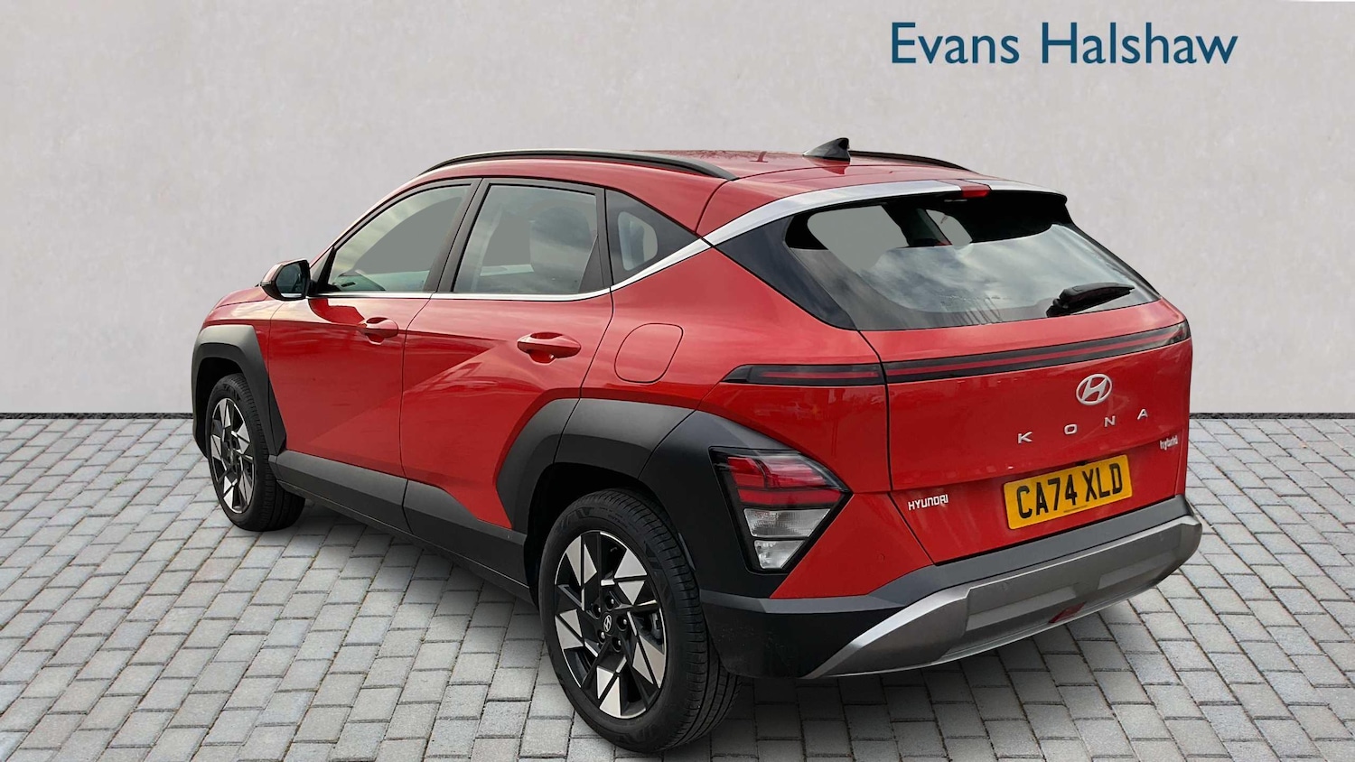 Used Hyundai KONA 2024 for sale - 77856472: Photo 3