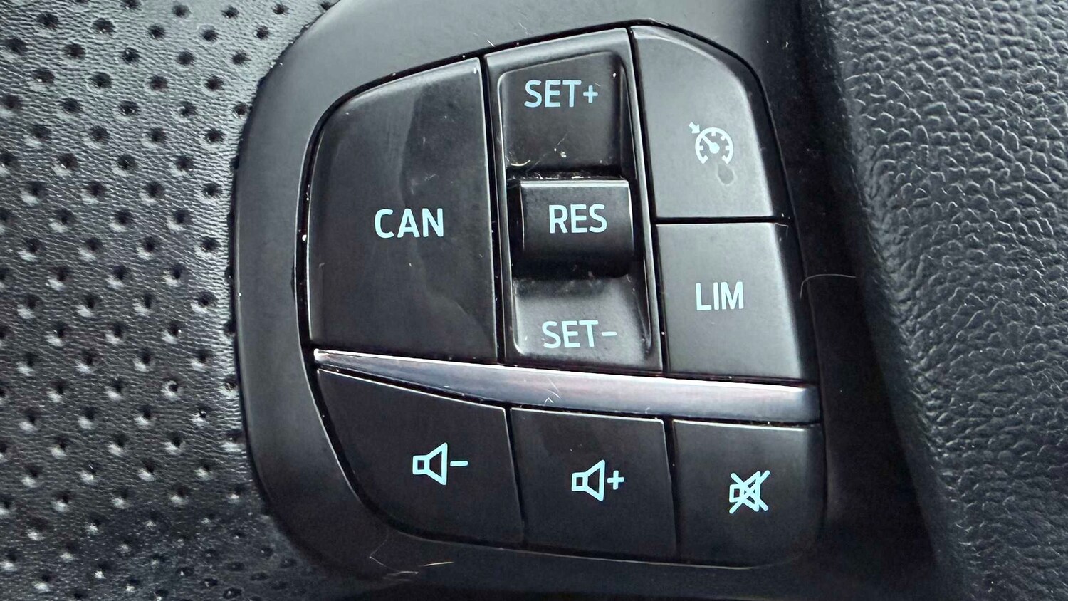 Used Ford Puma for sale - 77858078: Photo 14