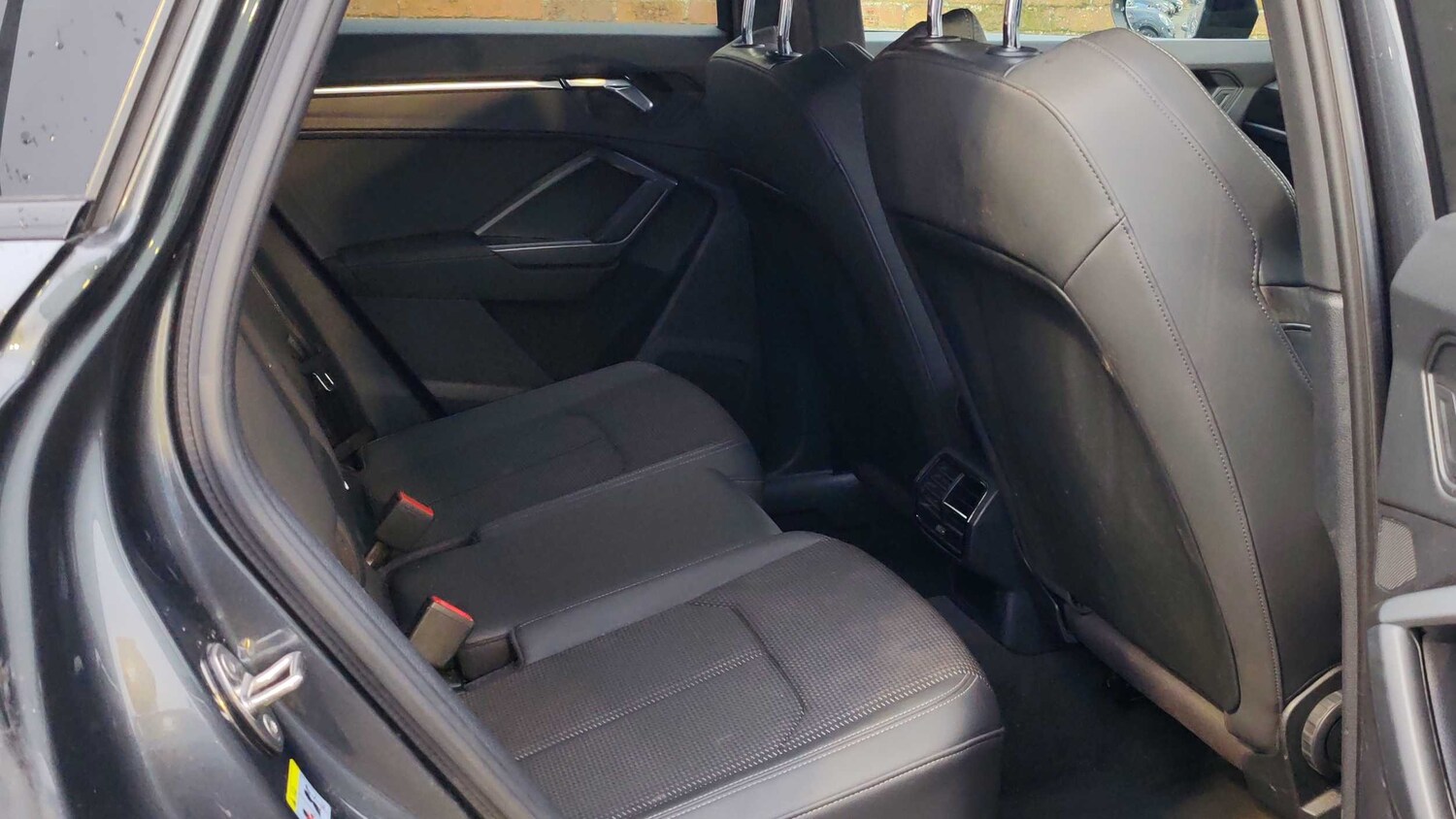 Used Audi Q3 for sale - 77860118: Photo 9