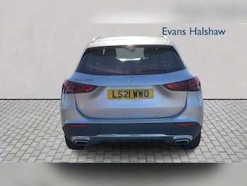 Used Mercedes-Benz GLA 2021 for sale - 78869332: Photo