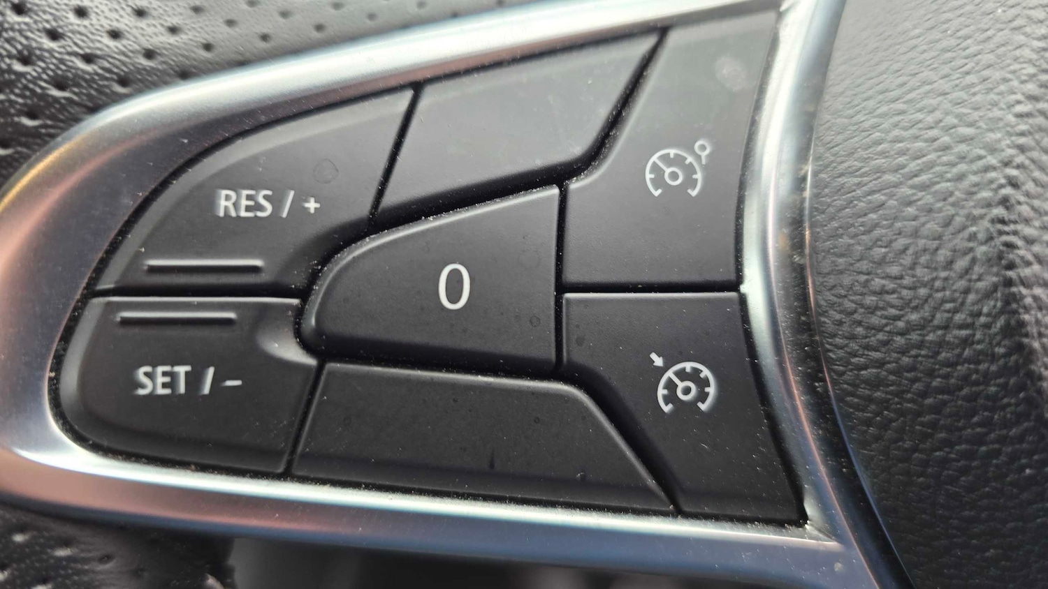 Used Renault Captur 2024 for sale - 78076784: Photo 13