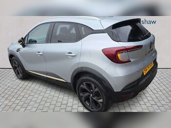 Used Renault Captur 2024 for sale - 78076784: Photo