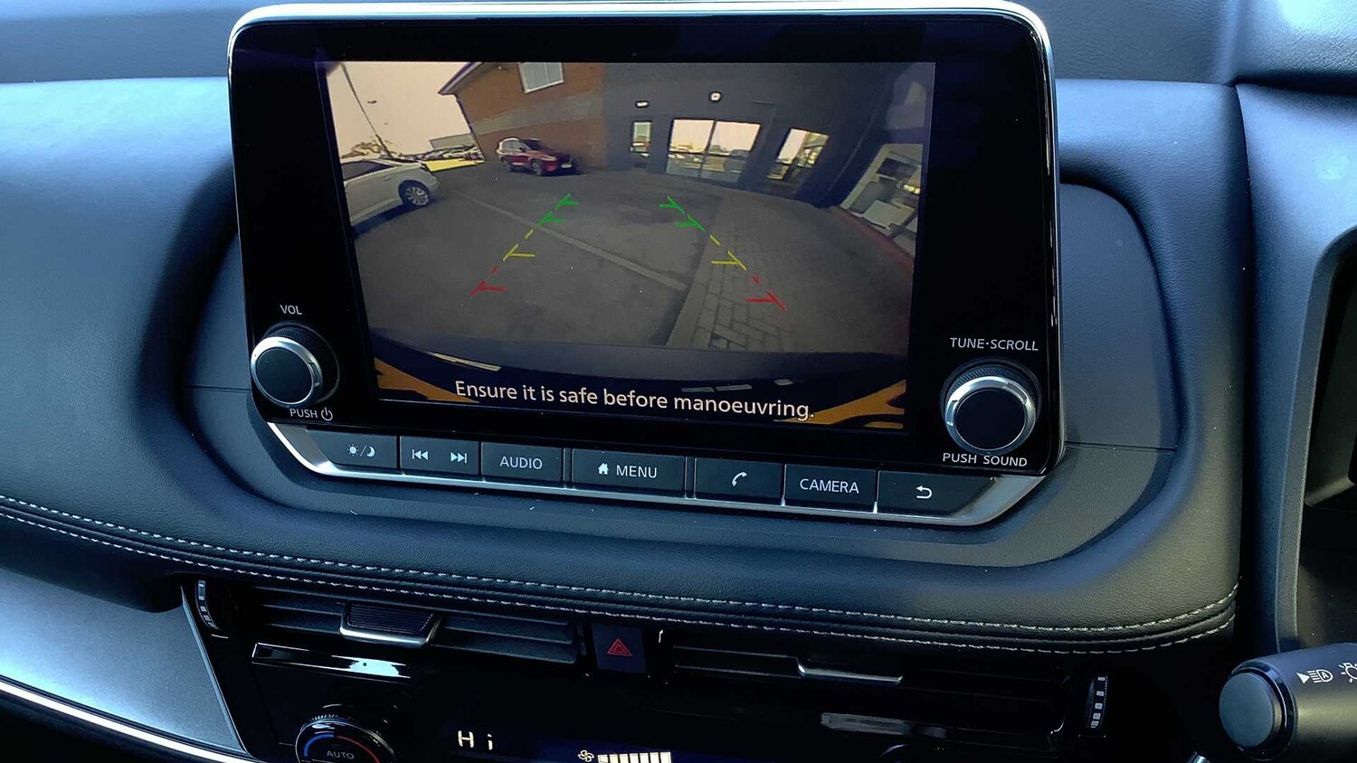 Used Nissan X-Trail for sale - 77857068: Photo 25