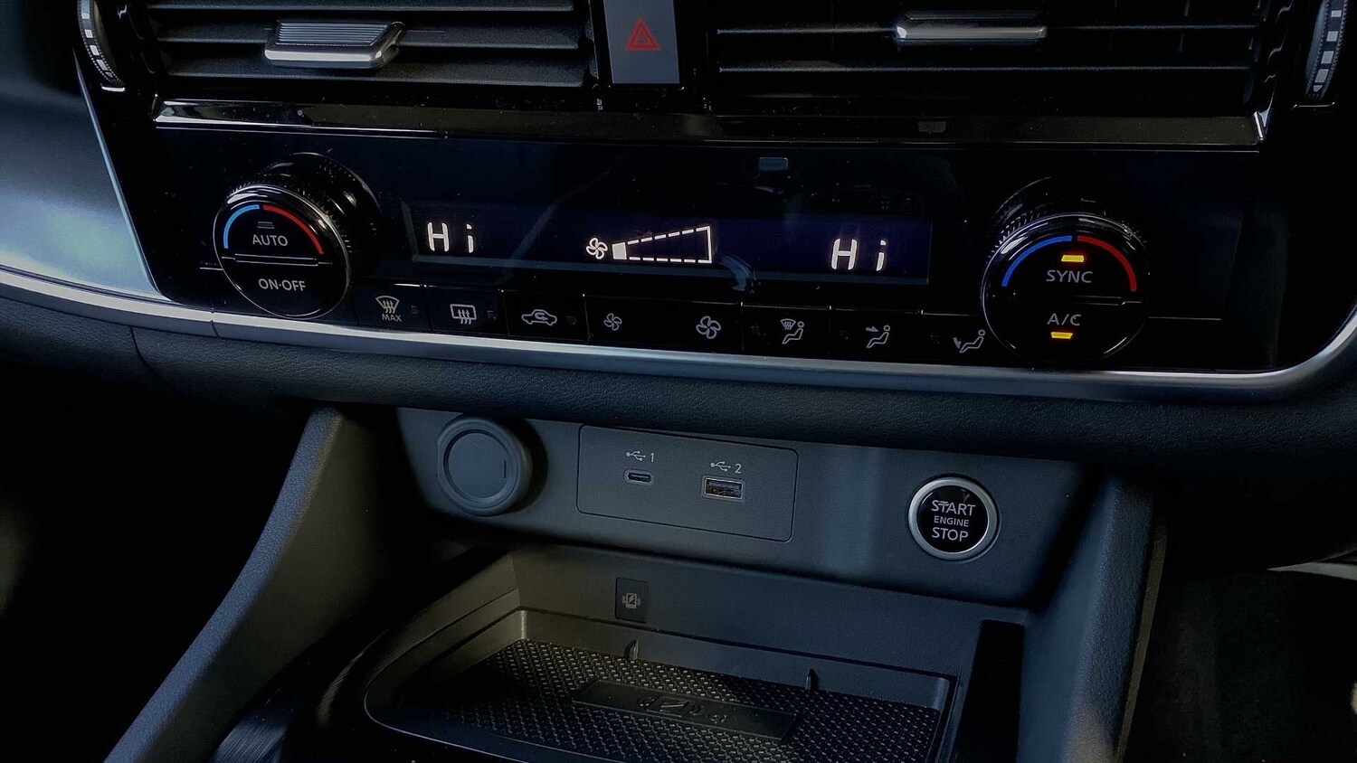 Used Nissan X-Trail for sale - 77857068: Photo 28