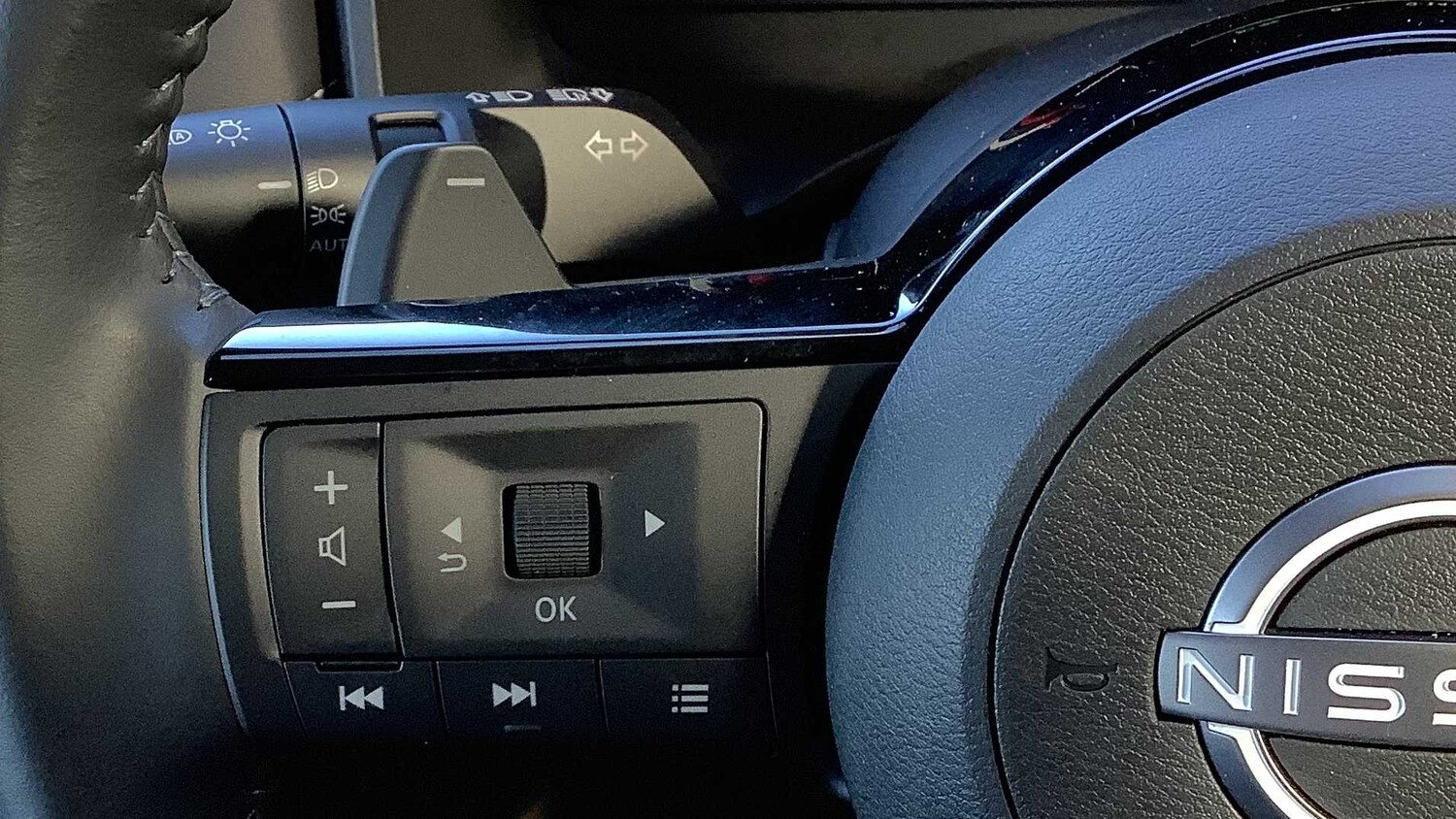 Used Nissan X-Trail for sale - 77857068: Photo 30