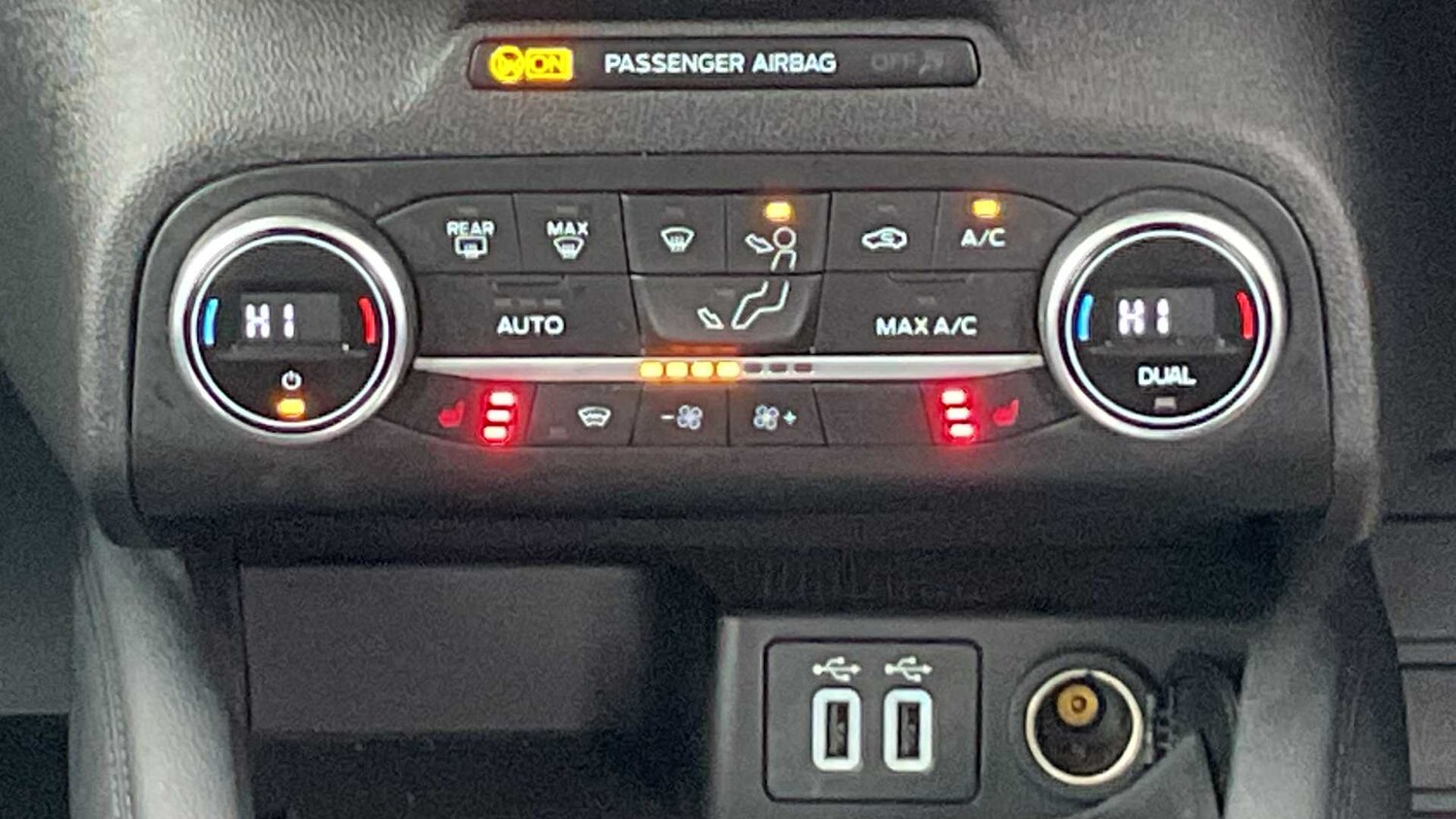 Used Ford Focus for sale - 77860115: Photo 18