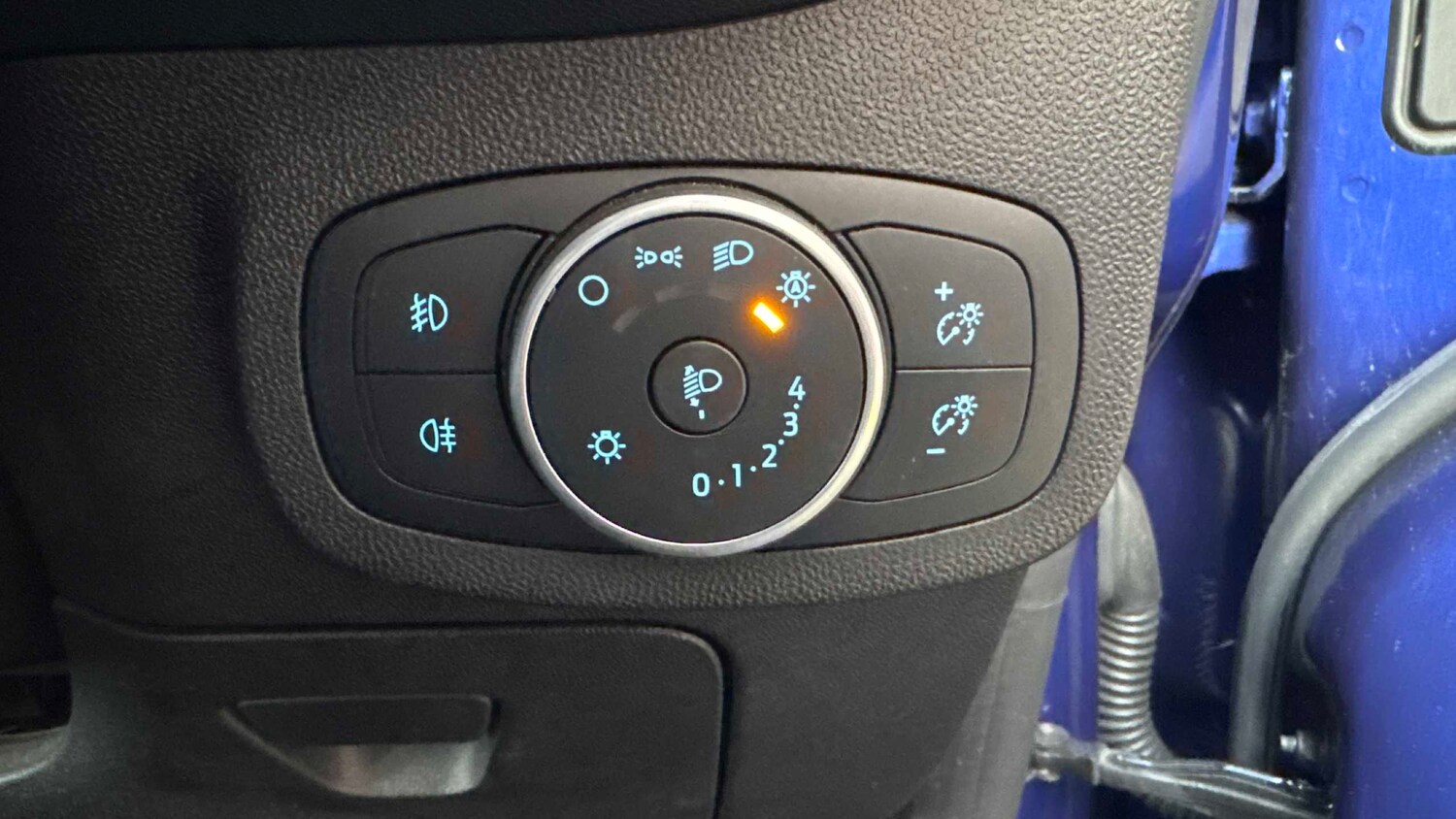 Used Ford Fiesta for sale - 77860575: Photo 15