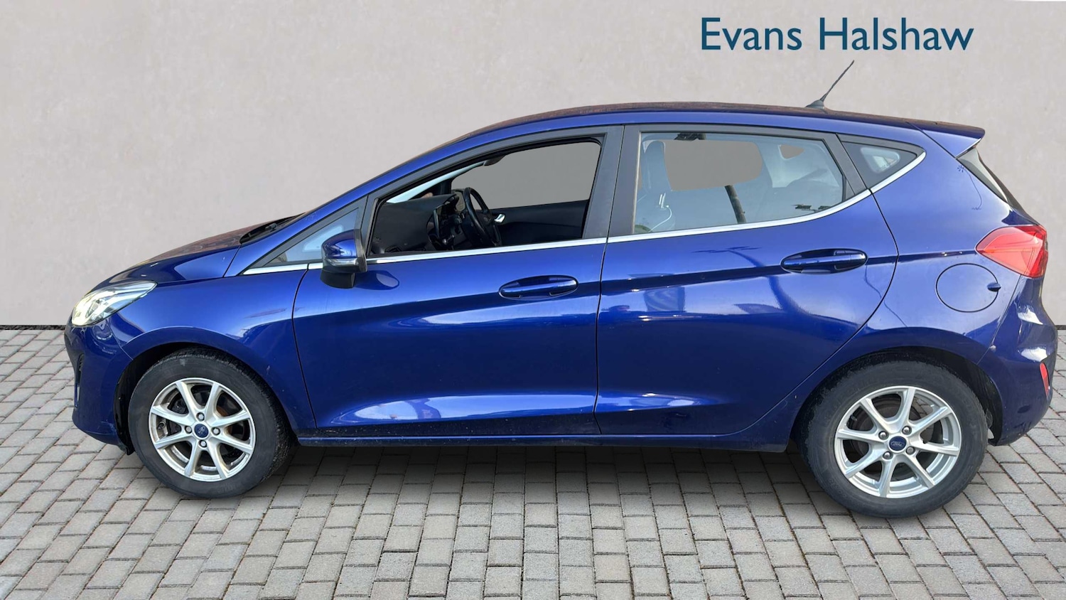 Used Ford Fiesta for sale - 77860575: Photo 3