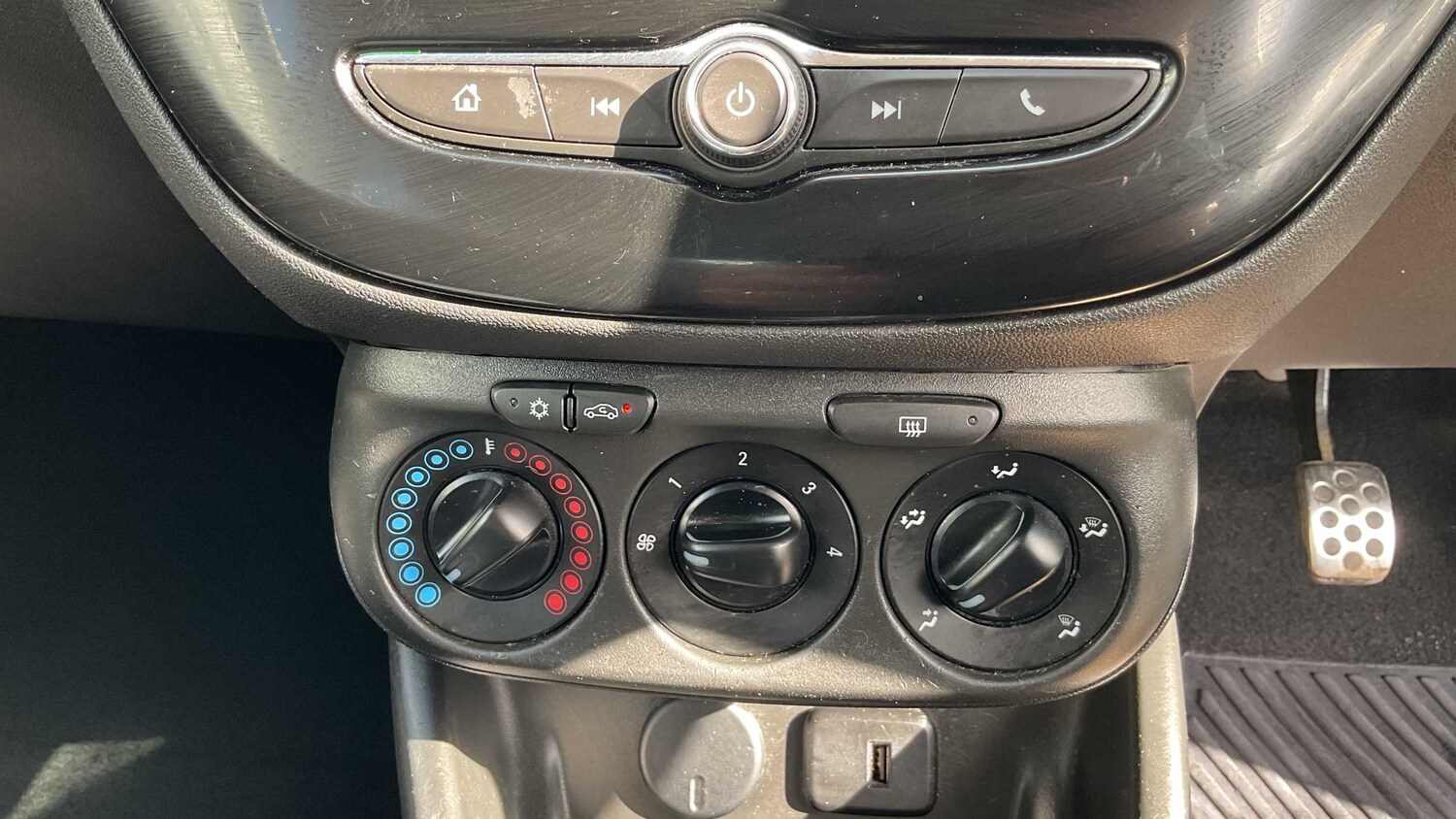 Used Vauxhall Corsa 2018 for sale - 78052052: Photo 19