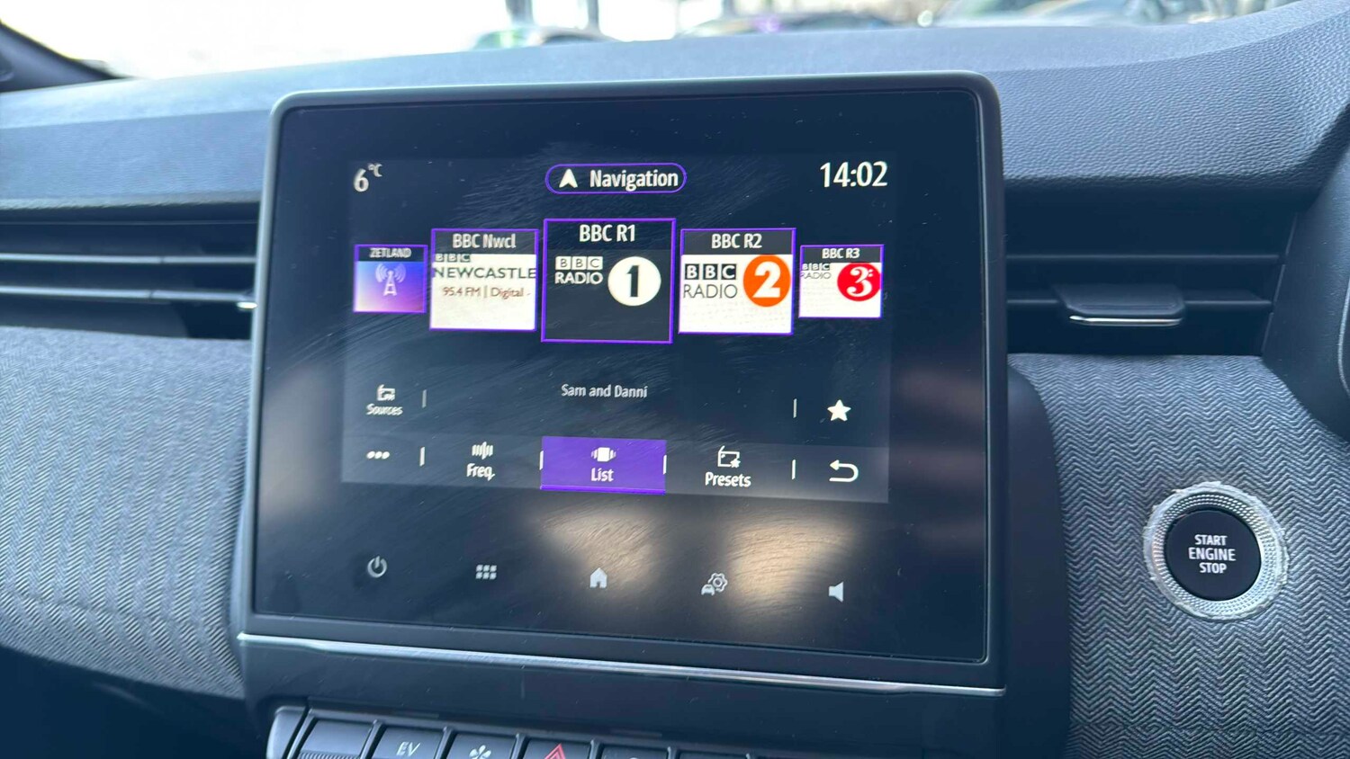 Used Renault Clio for sale - 77861094: Photo 11