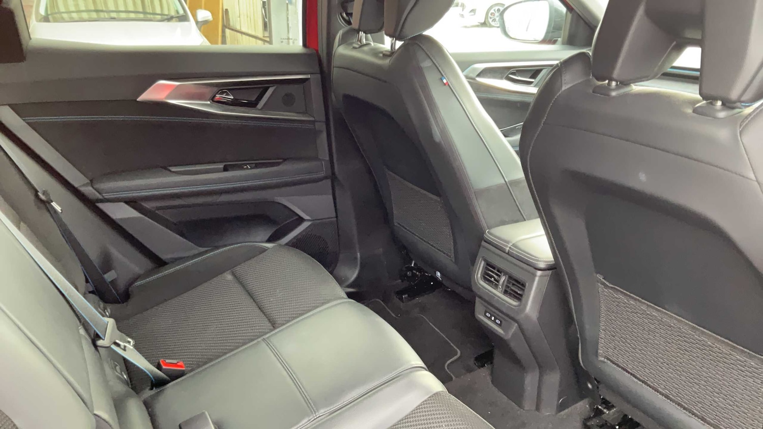 Used Renault Austral 2023 for sale - 78052537: Photo 12