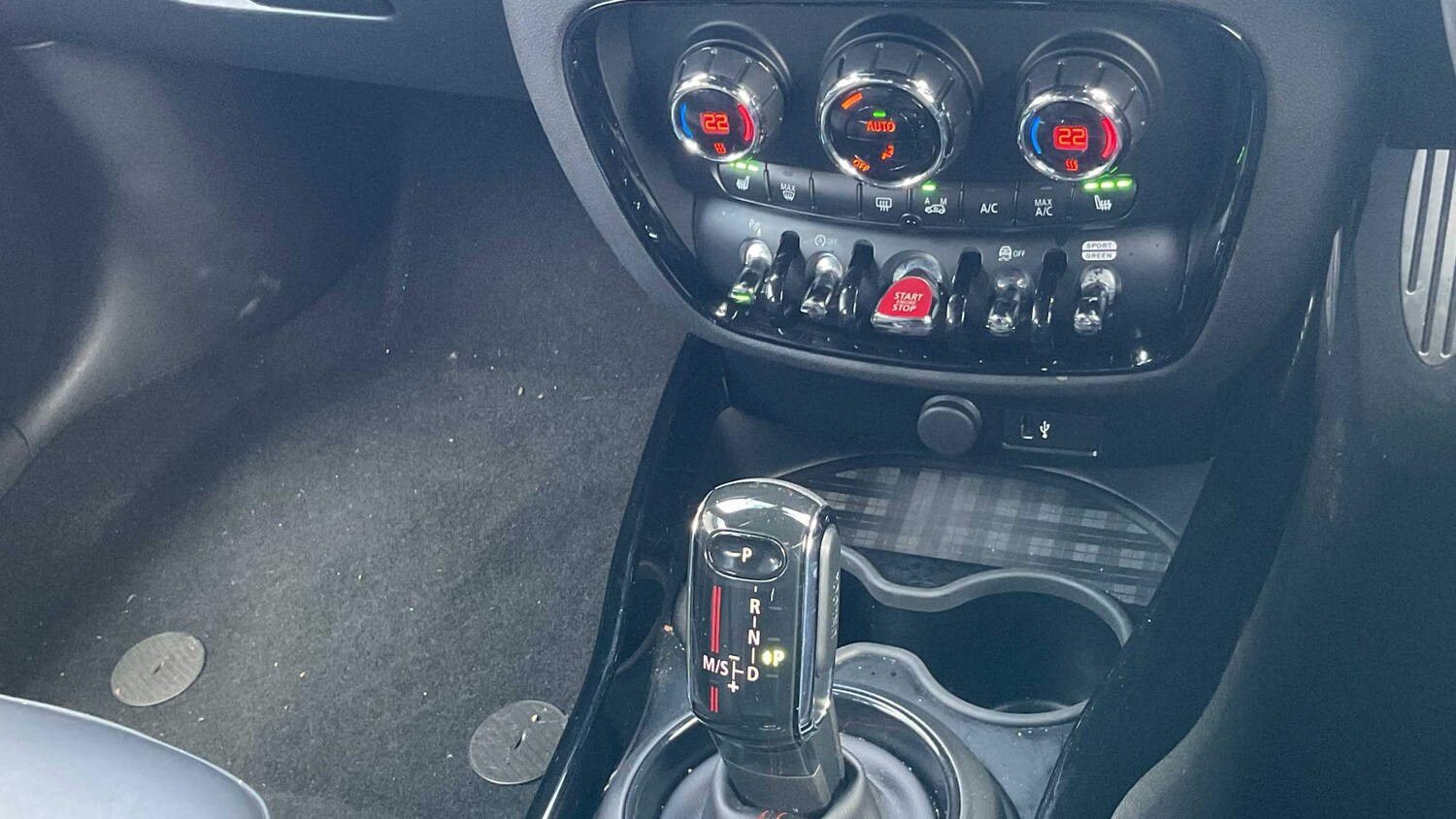 Used MINI Clubman 2019 for sale - 77857864: Photo 29