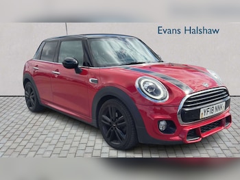 Used MINI Hatch 2018 for sale - 79511643: Photo