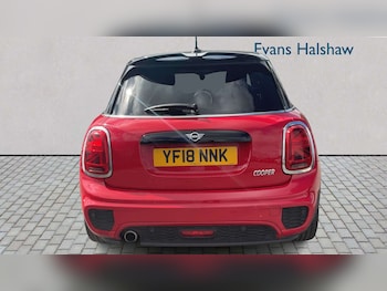 Used MINI Hatch 2018 for sale - 79511643: Photo