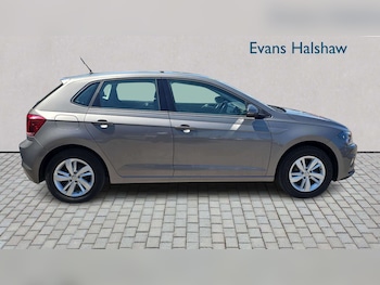 Used Volkswagen Polo 2019 for sale - 79065056: Photo
