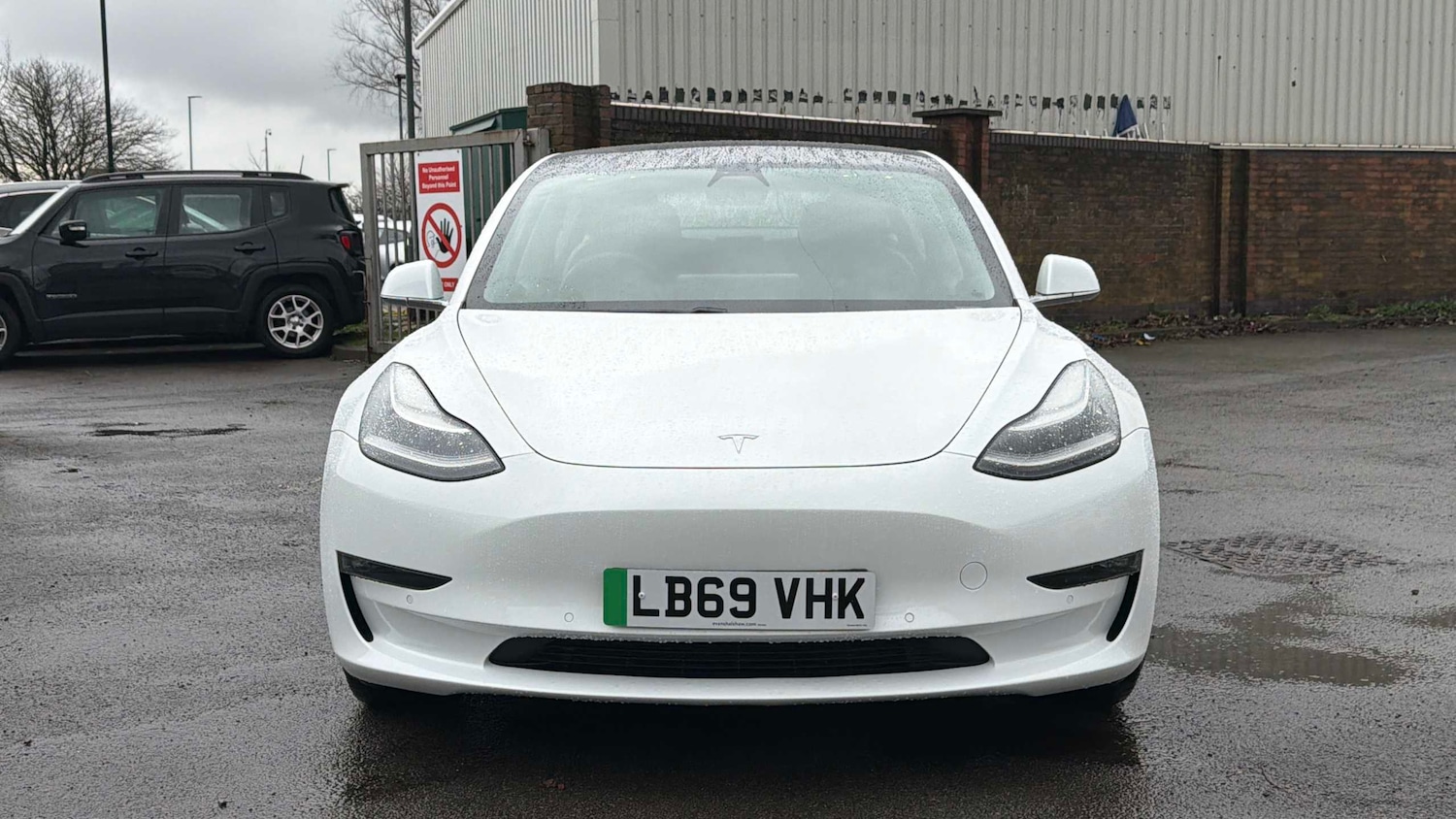 Used Tesla Model 3 2019 for sale - 77856589: Photo 5