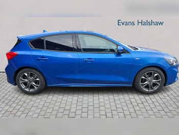Used Ford Focus 2020 for sale - 78666302: Photo